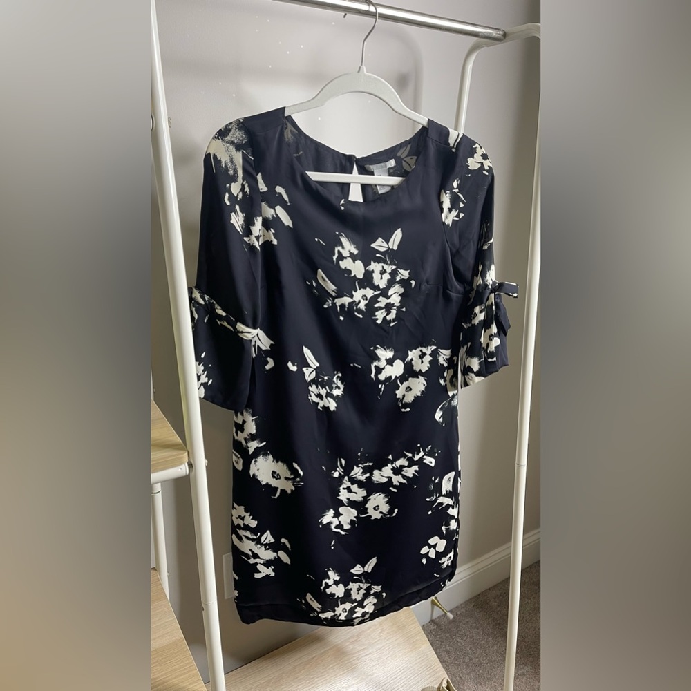 Navy and white floral H&M work dress size 4
